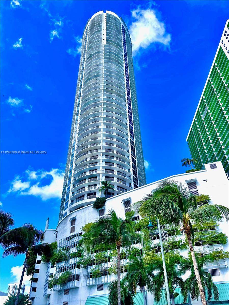 1750 Bayshore Dr - Photo 1