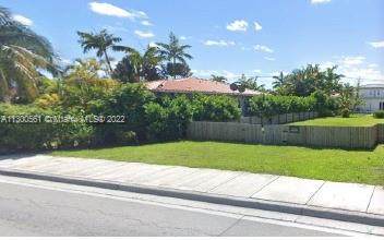 9308 Harding - Photo 1