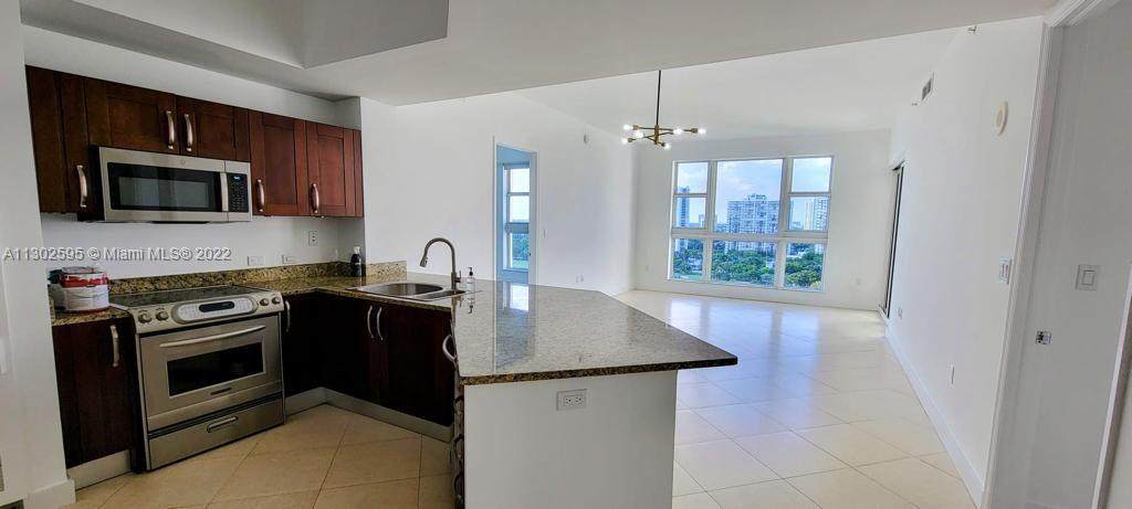 20000 Country Club Dr - Photo 1