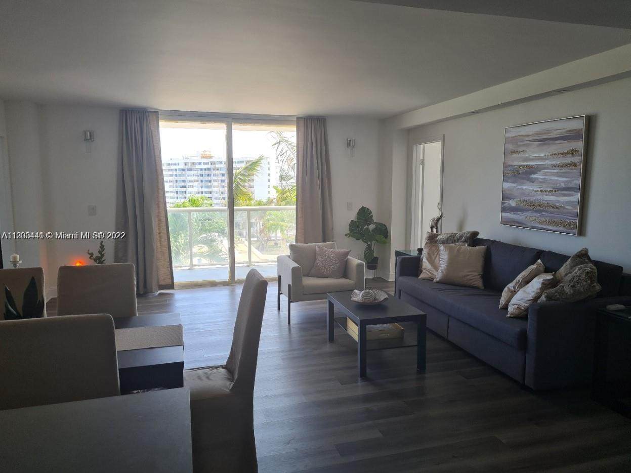 13499 Biscayne Blvd - Photo 1