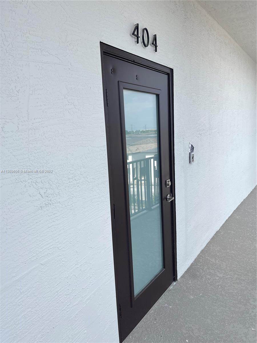 8167 41 ST - Photo 1