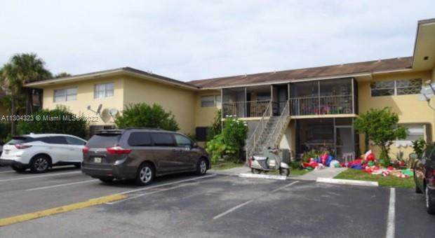 15639 73rd Cir Ter - Photo 1
