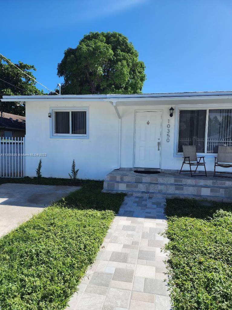 10350 175th St - Photo 1