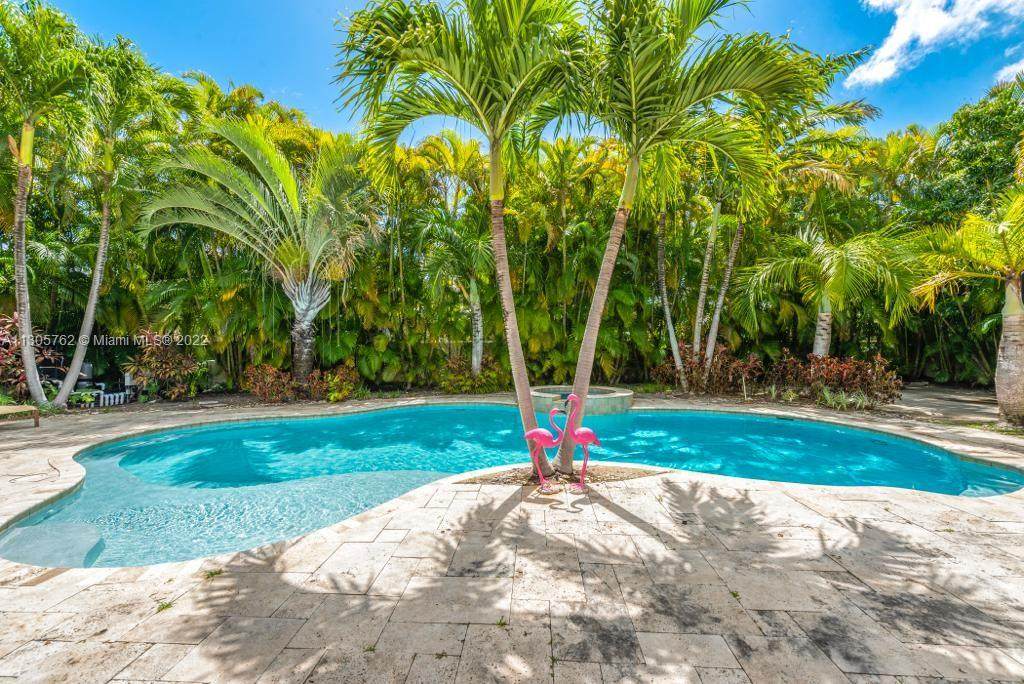 3745 Pine Tree Dr - Photo 1