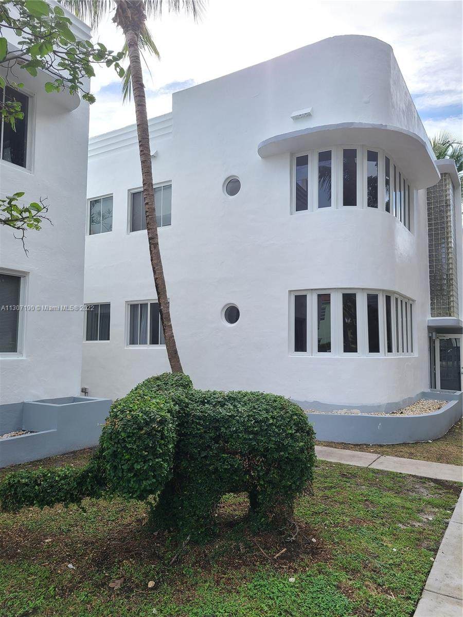 551 Michigan Ave - Photo 1