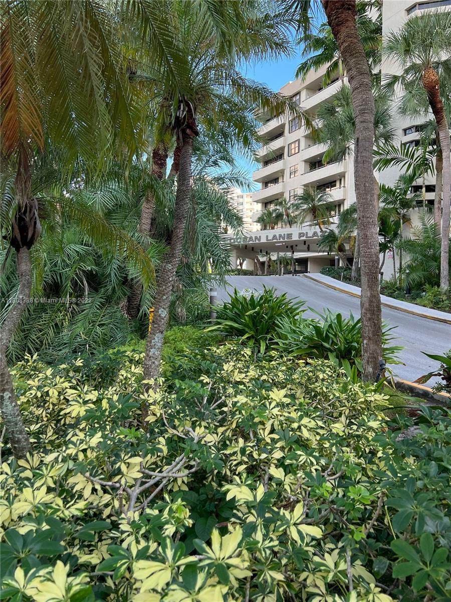 170 Ocean Lane Dr - Photo 1