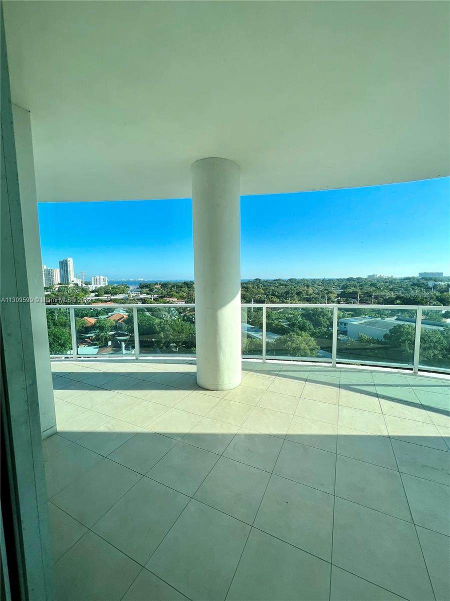 2525 3rd Ave - Photo 1