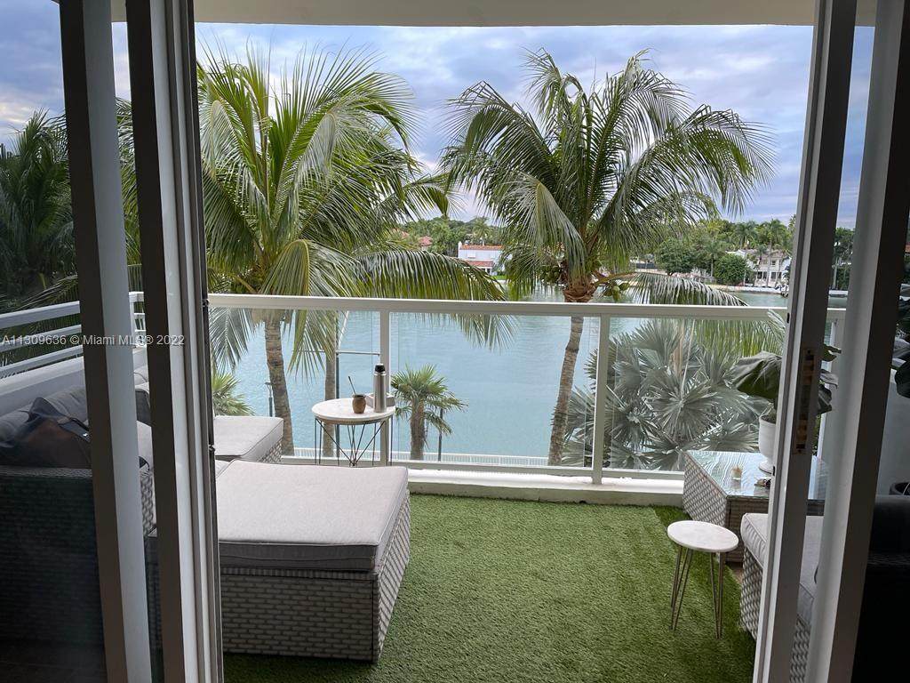 5600 Collins Ave - Photo 1