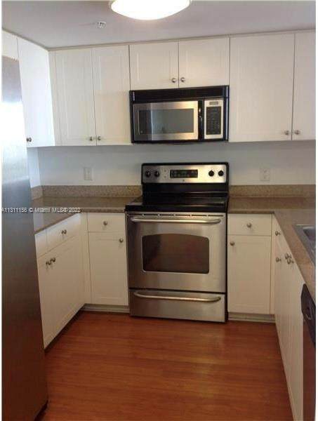 60 37th Ave - Photo 1