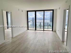 121 34th St - Photo 1