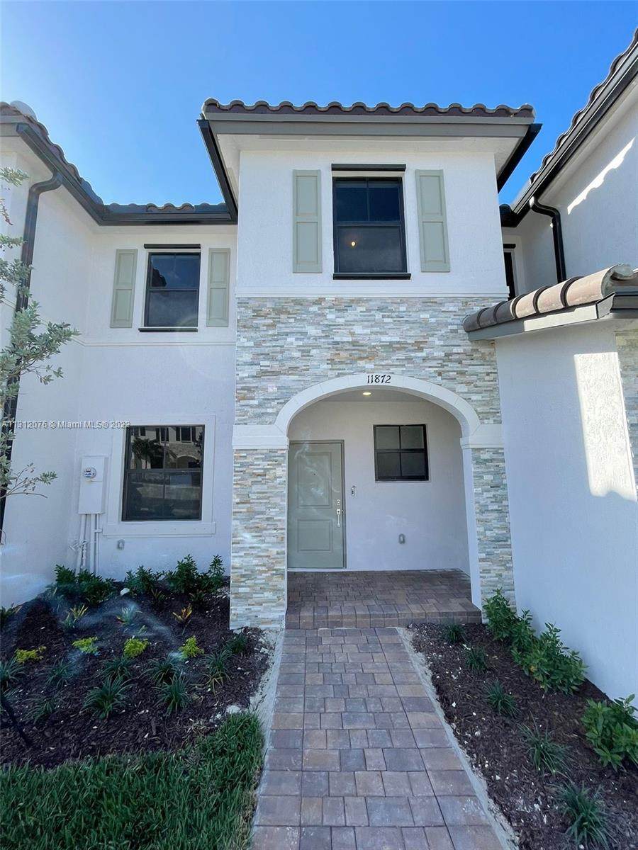 11872 245 TERRACE - Photo 1