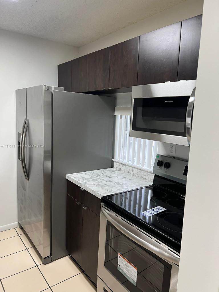 8720 Sherman Cir - Photo 1