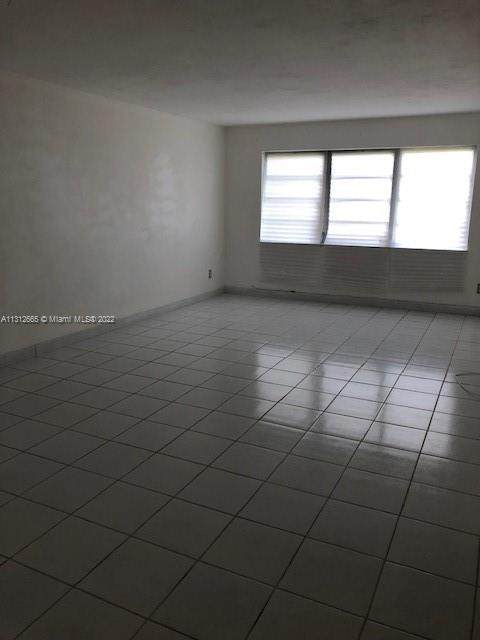 1530 191st St - Photo 1