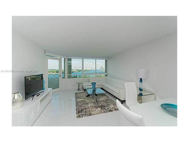 400 Pointe Dr - Photo 1