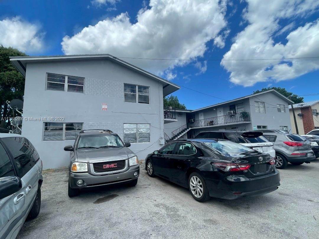 332 3rd St - Photo 1