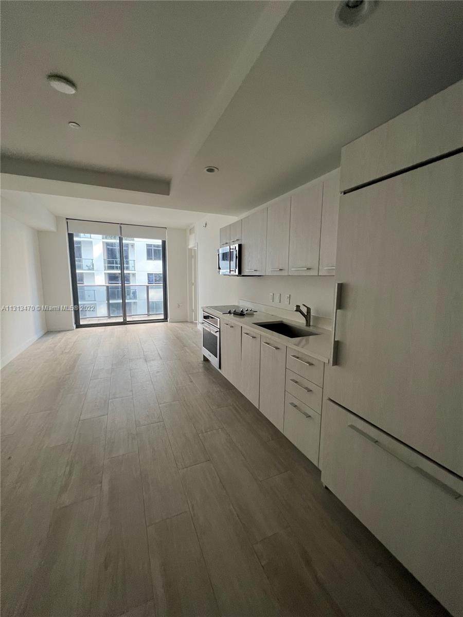 55 9th St - Photo 1