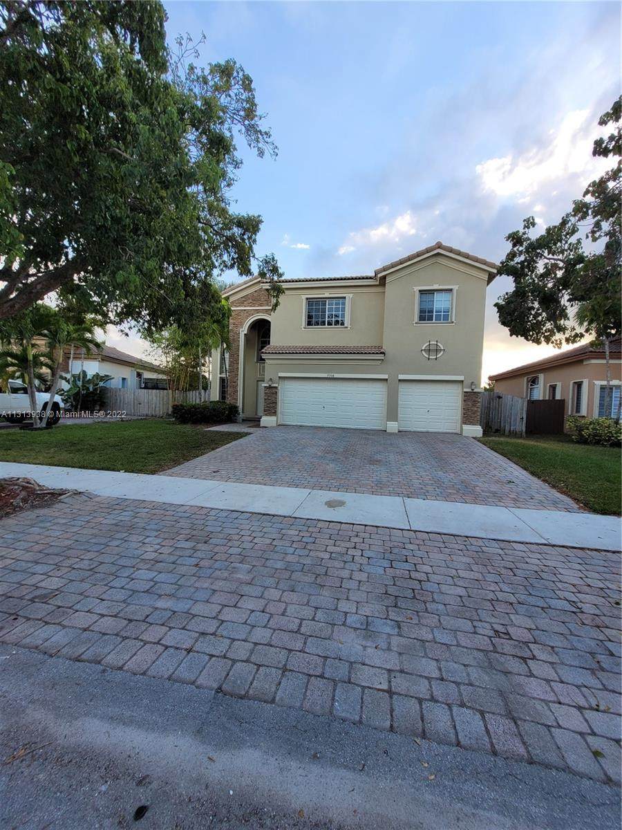 9508 221st Ln - Photo 1