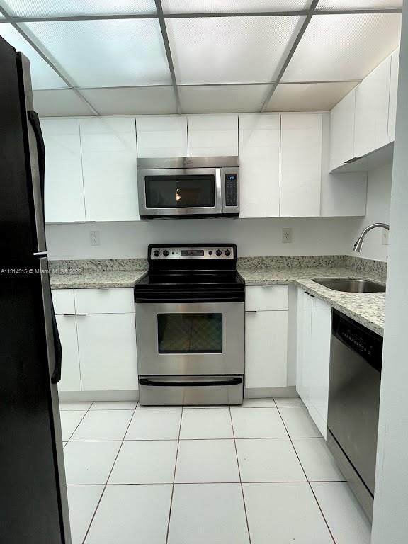 482 165th St Rd - Photo 1