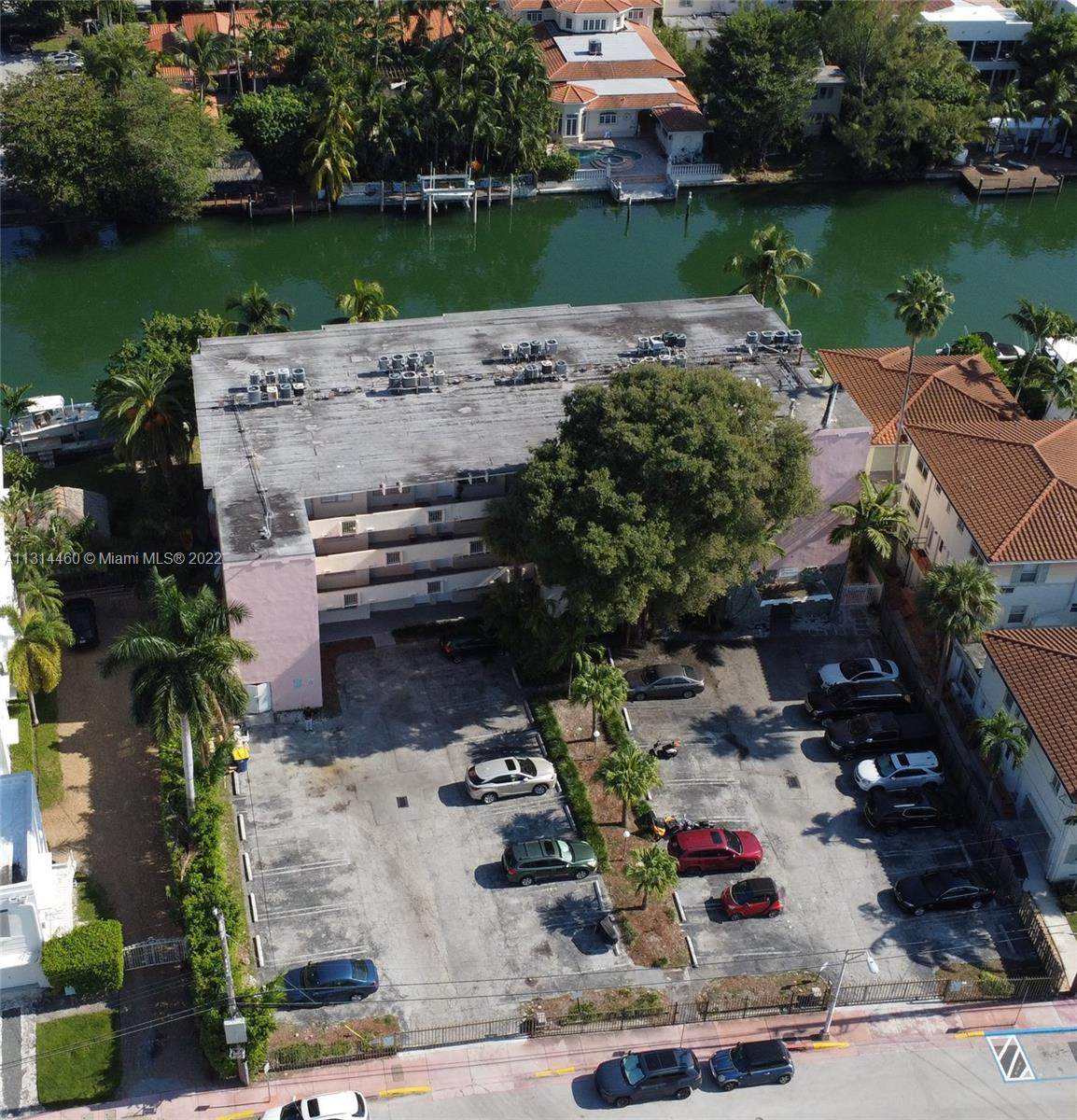 4011 Meridian Ave - Photo 1