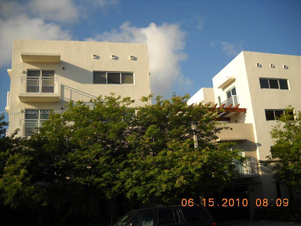 630 85th St - Photo 1