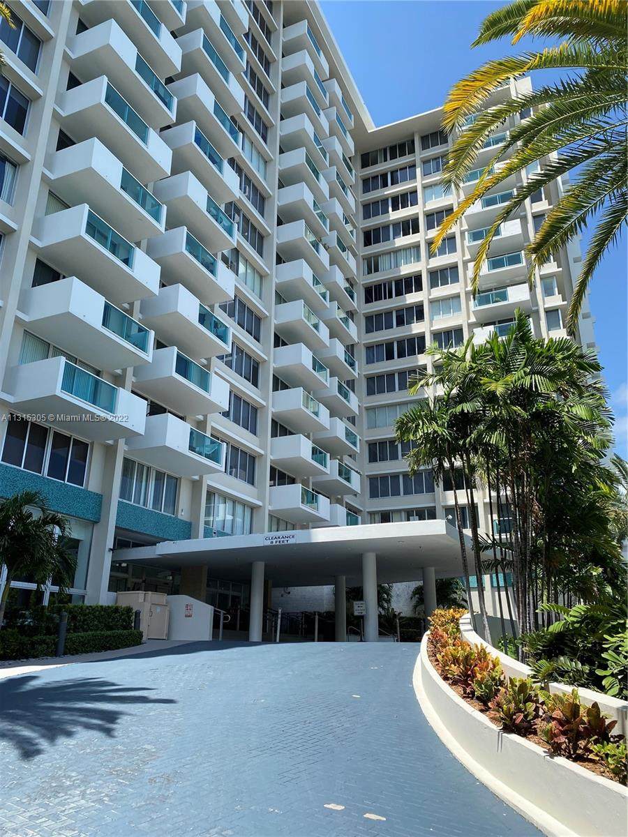 1200 West Ave - Photo 1