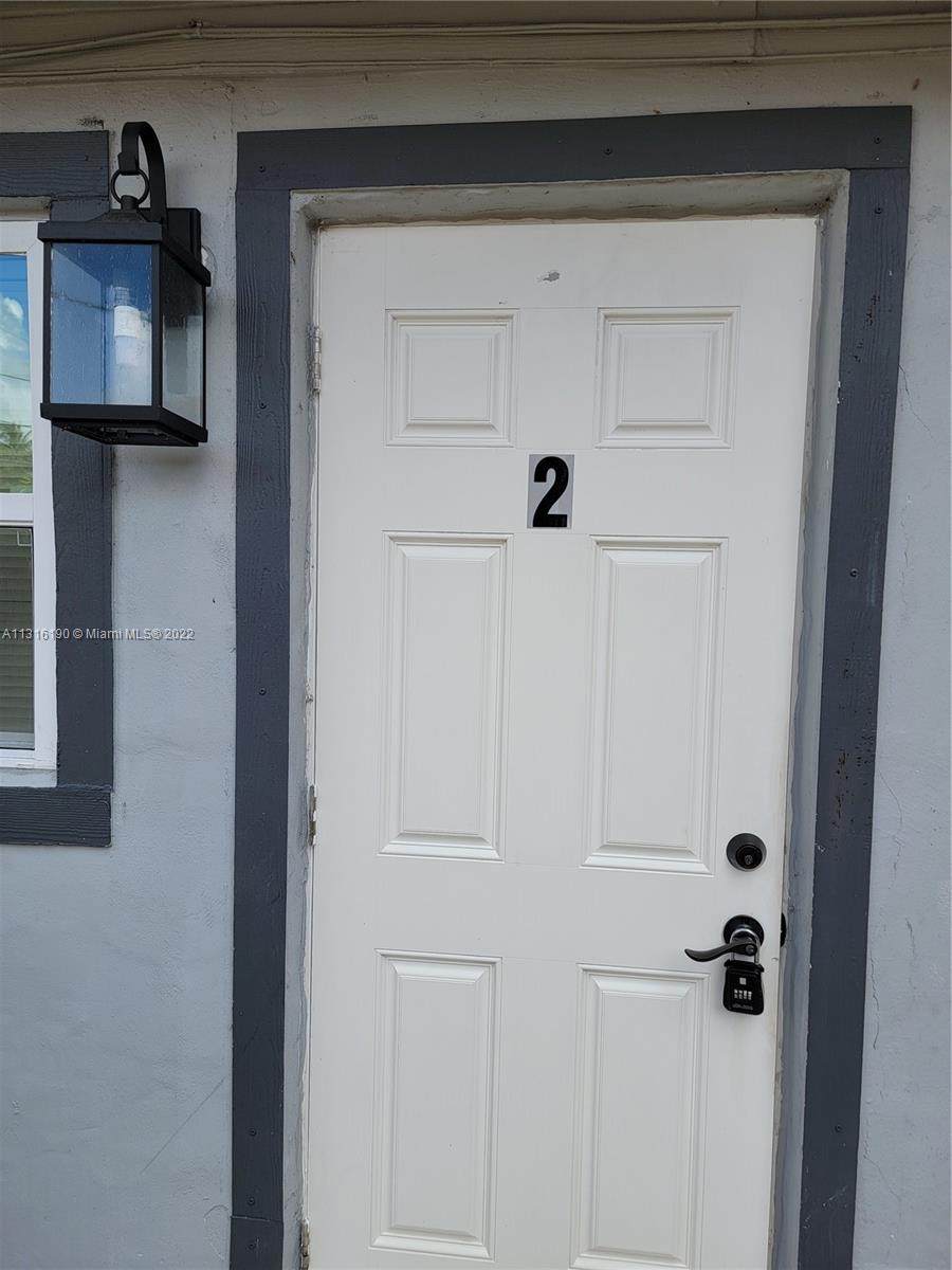 528 23rd Ave - Photo 1