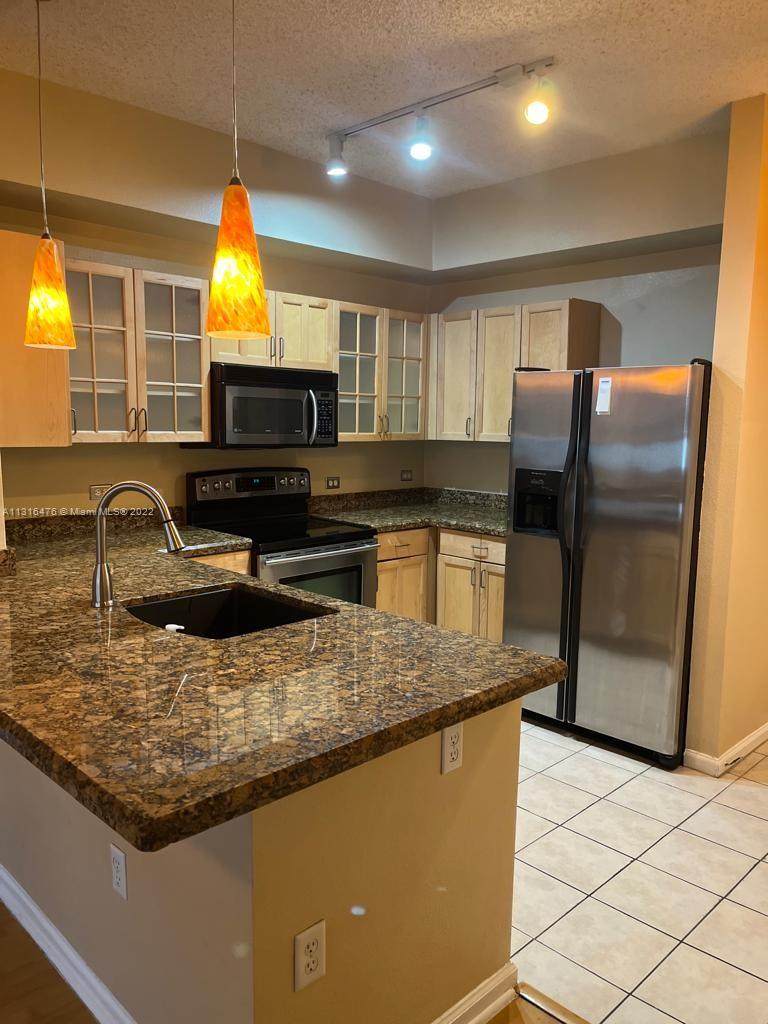533 3rd Ave - Photo 1