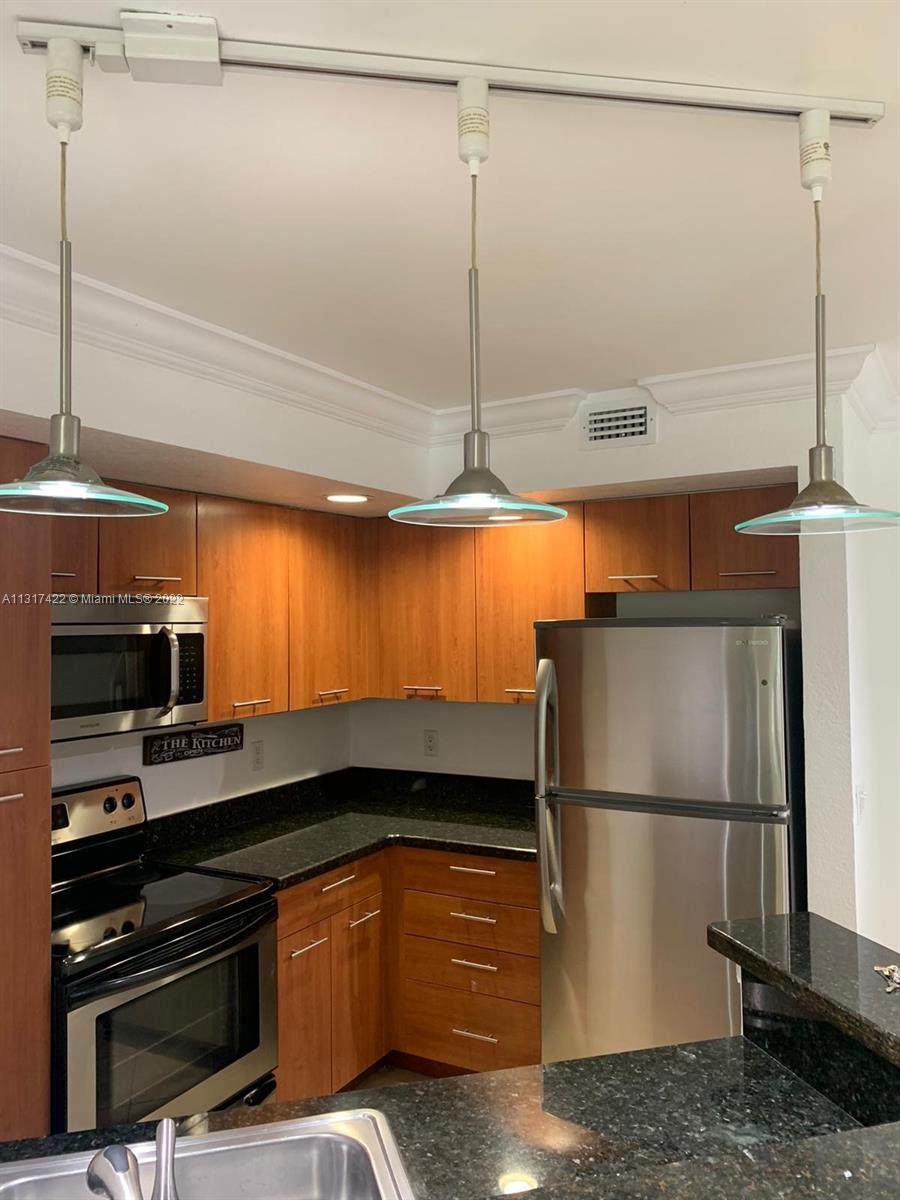 595 Vista Isles Dr - Photo 1