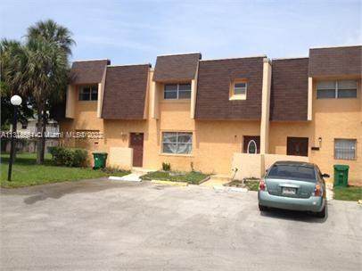 5734 Blueberry Ct - Photo 1