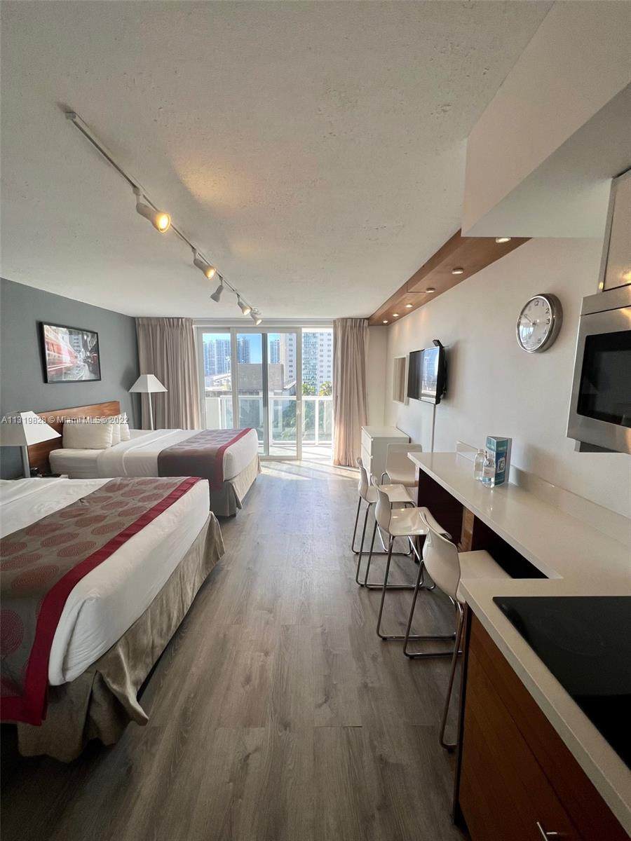 19201 Collins Ave - Photo 1