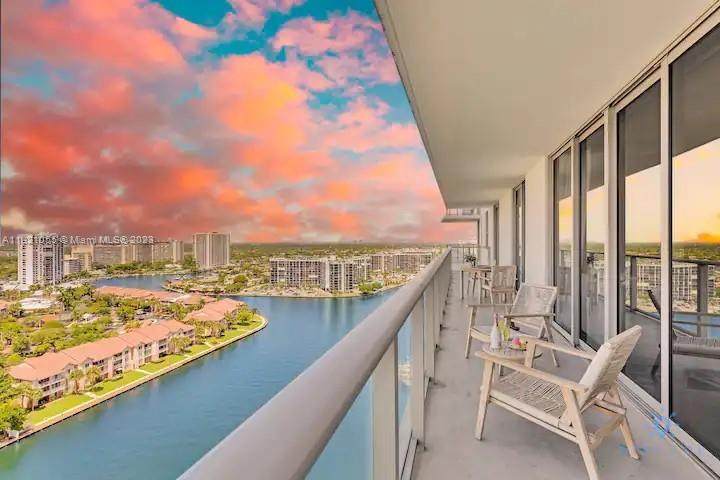 4010 Ocean Dr - Photo 1