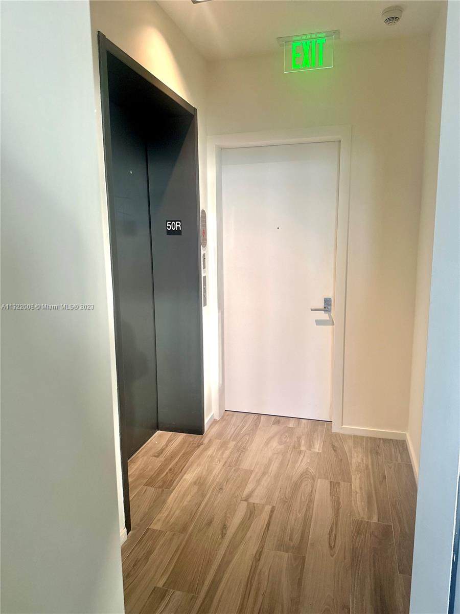 801 Miami Ave - Photo 1