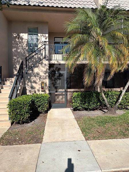 340 Racquet Club Rd - Photo 1