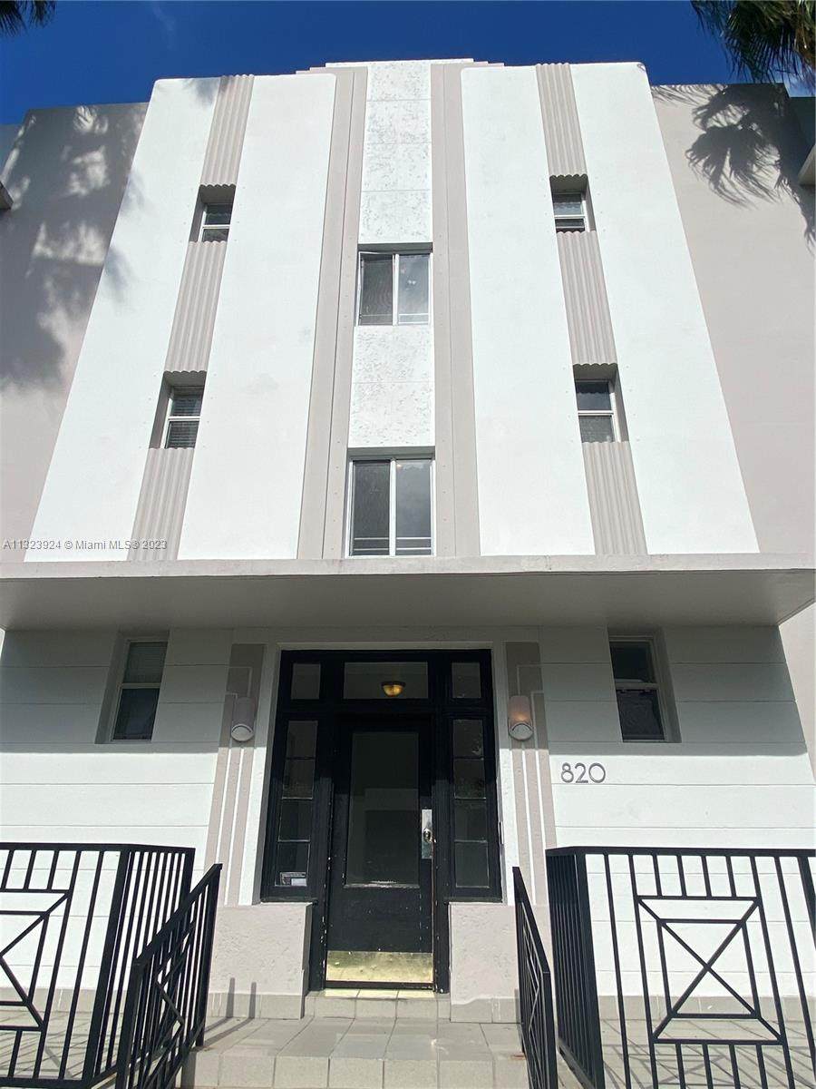820 Euclid Ave - Photo 1