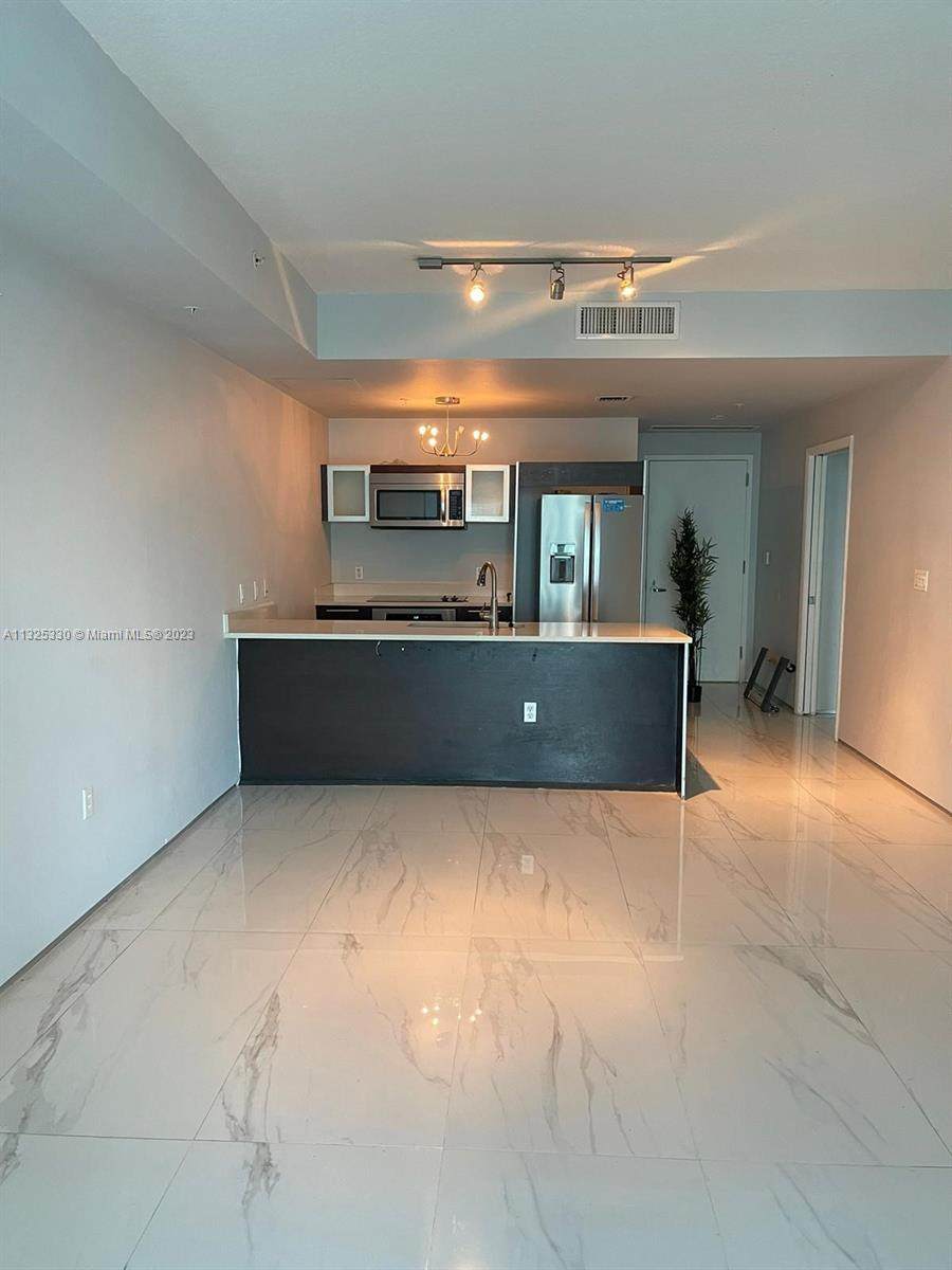 1900 Bayshore Dr - Photo 1