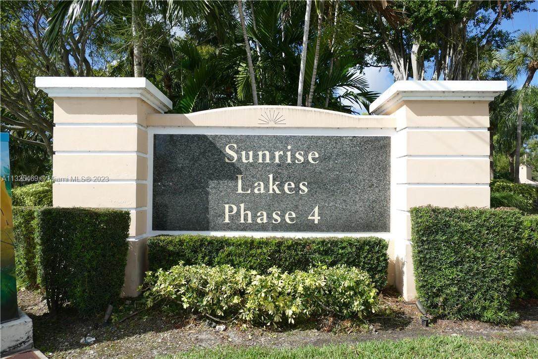 10207 Sunrise Lakes Blvd - Photo 1