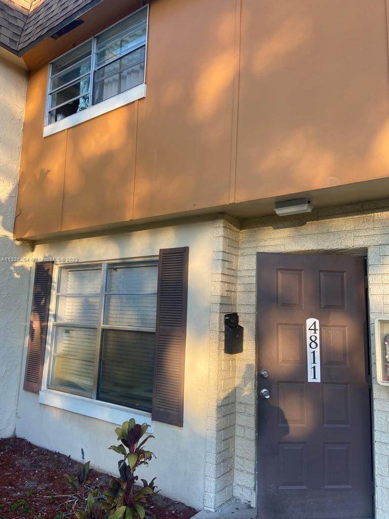 4811 9th Dr - Photo 1