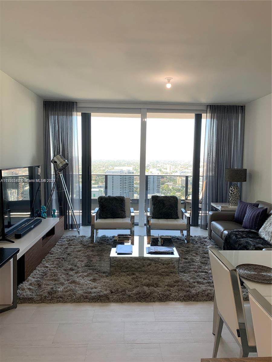 1000 Brickell Plz - Photo 1