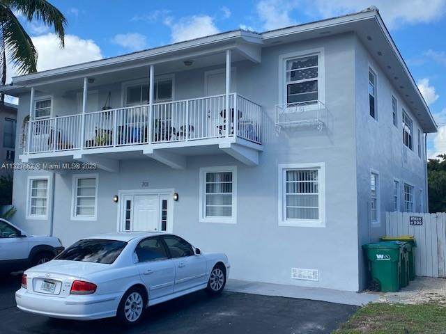 701 82nd St - Photo 1
