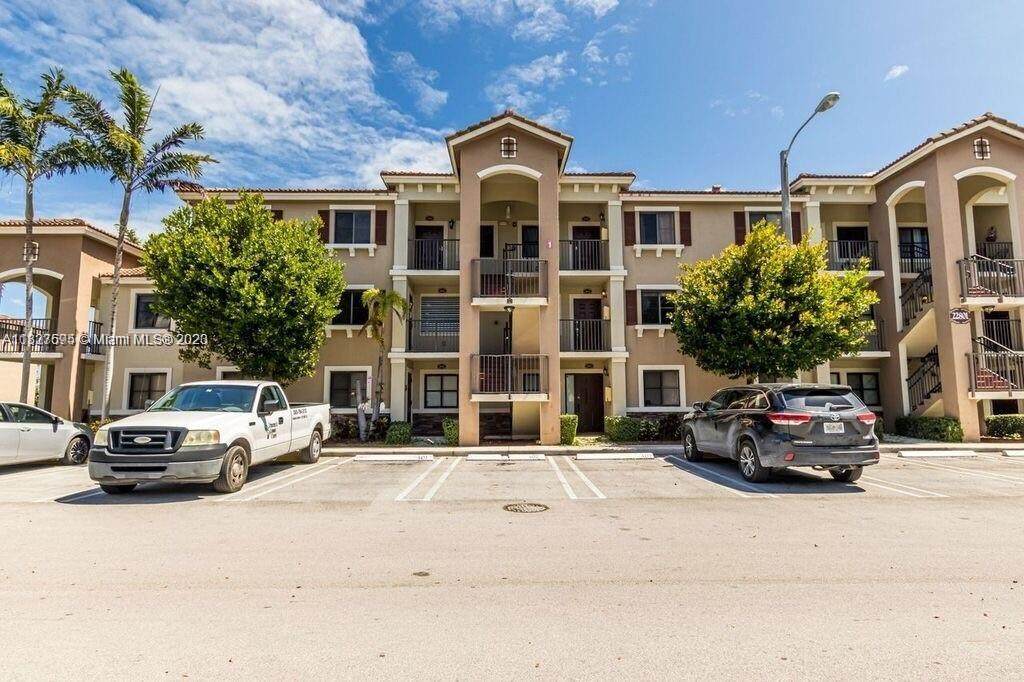 22801 88th Pl - Photo 1