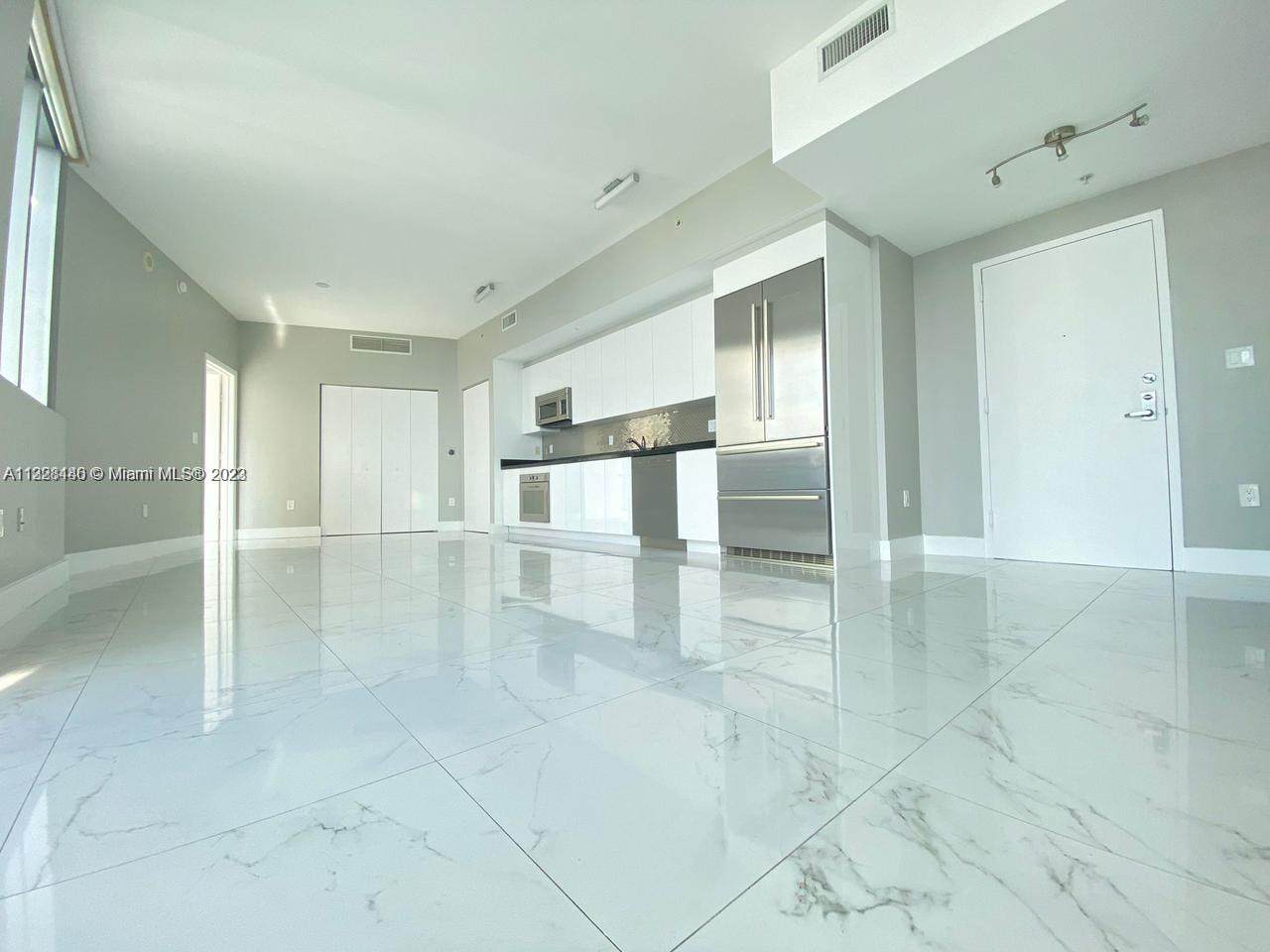 92 3rd St - Photo 1