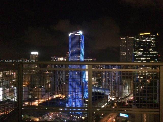 350 Miami Ave - Photo 1