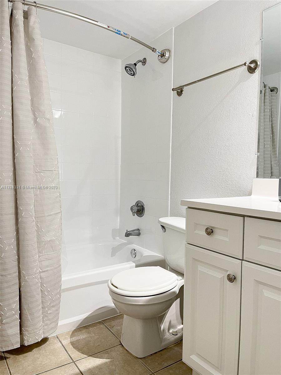 5102 79th Ave - Photo 1