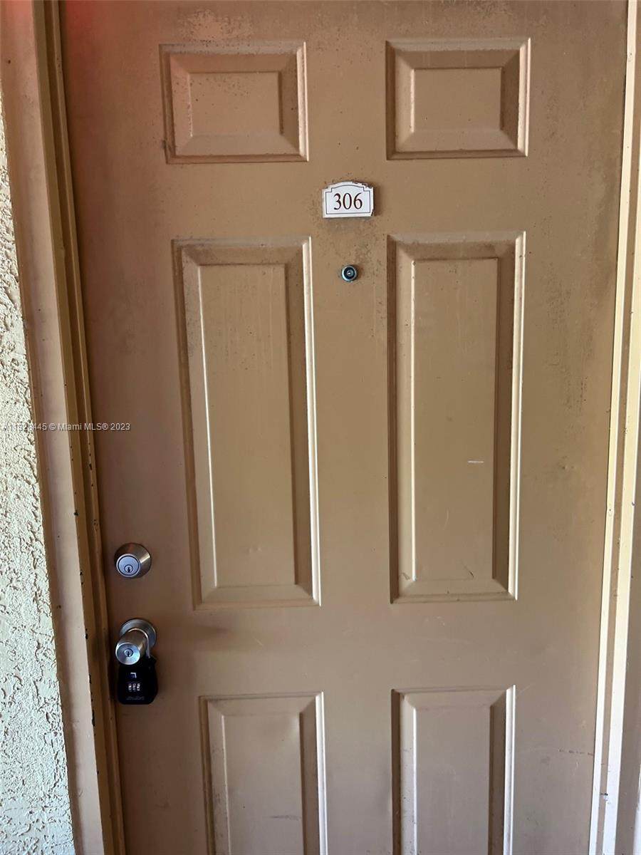 4190 San Marino Blvd - Photo 1