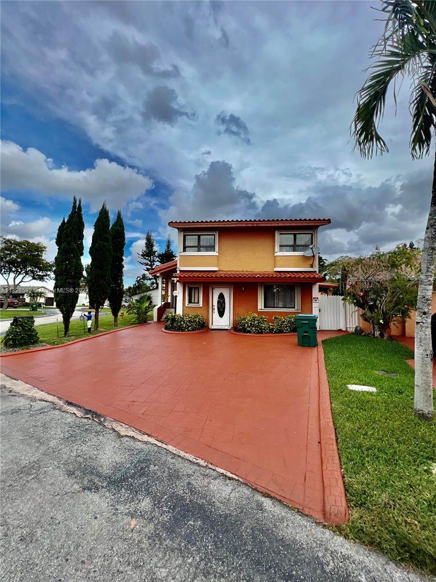 3601 113th Ct - Photo 1