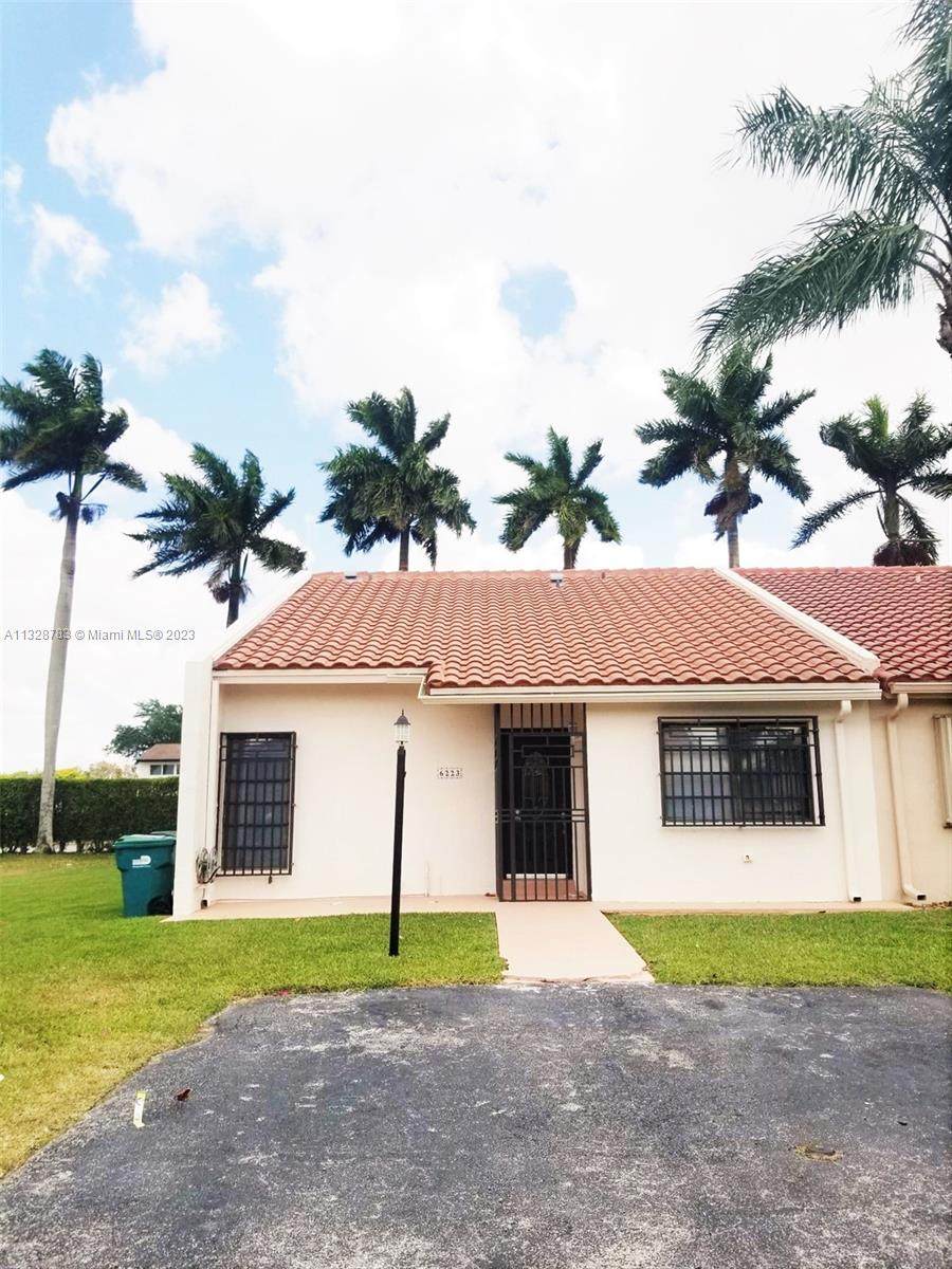 6223 147th Ct - Photo 1