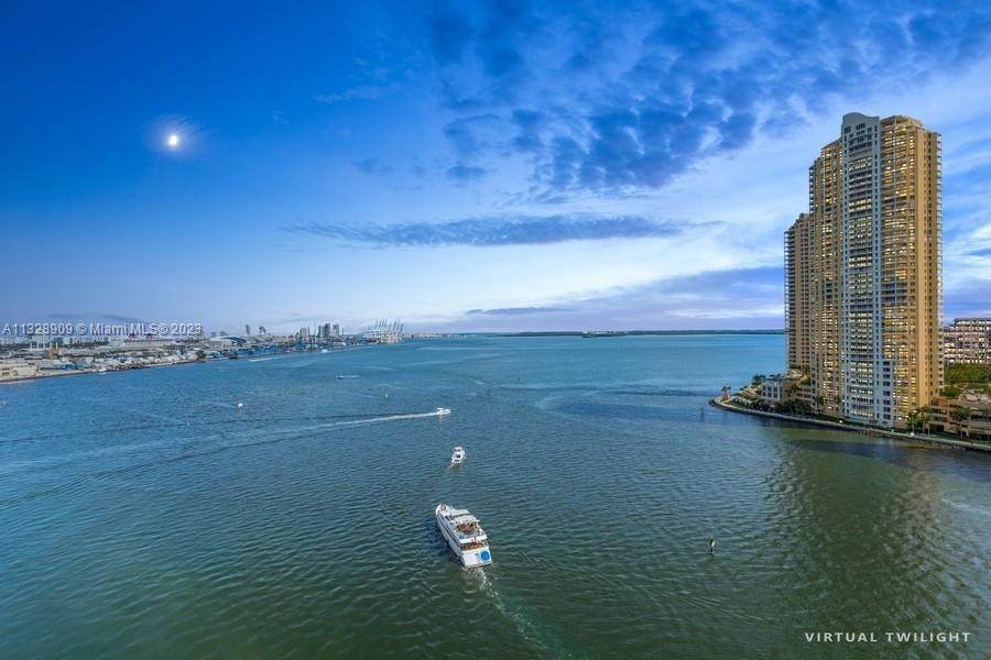 335 Biscayne Blvd - Photo 1