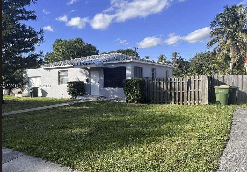 1241 130th St - Photo 1