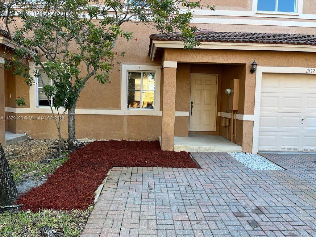 2472 98th Ln - Photo 1