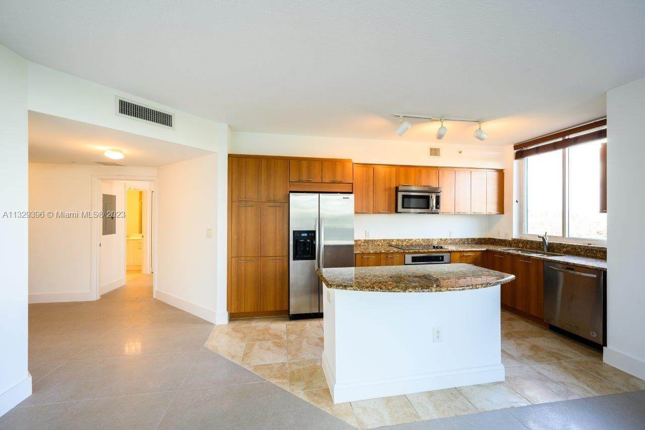 510 84th Ave - Photo 1